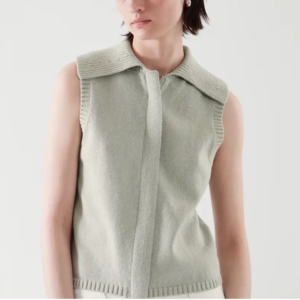 Cos Dusty Light Green Sleeveless Cardigan Zip Up
